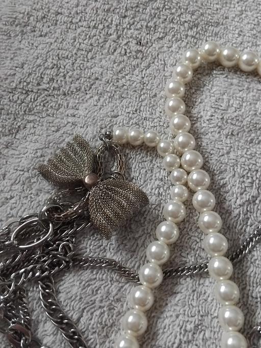 Buy & Sell Milton Regis Swale - Photos for pretty necklace