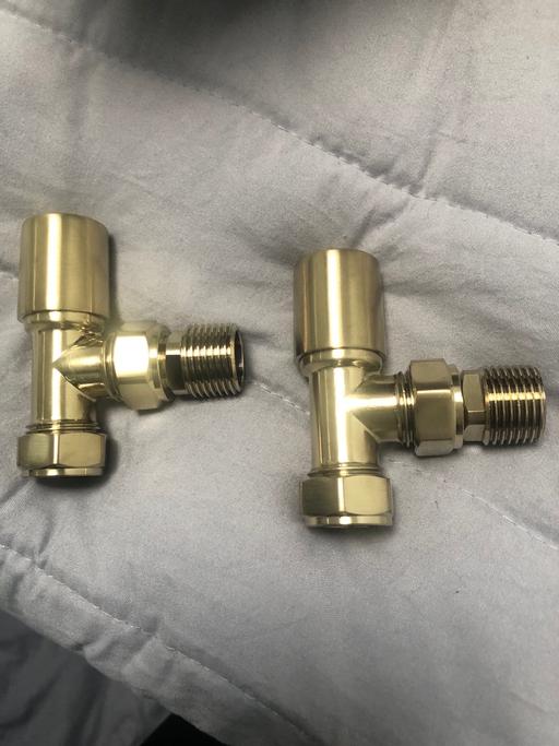 Buy & Sell - Photos for Brushed brass radiator valves angled 15mm