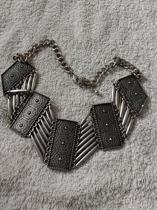 Buy & Sell Milton Regis Swale - Photos for pretty necklace
