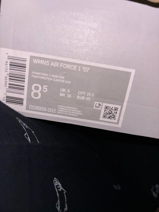 Buy & Sell Stratford East London - Photos for Air force 1s- Women