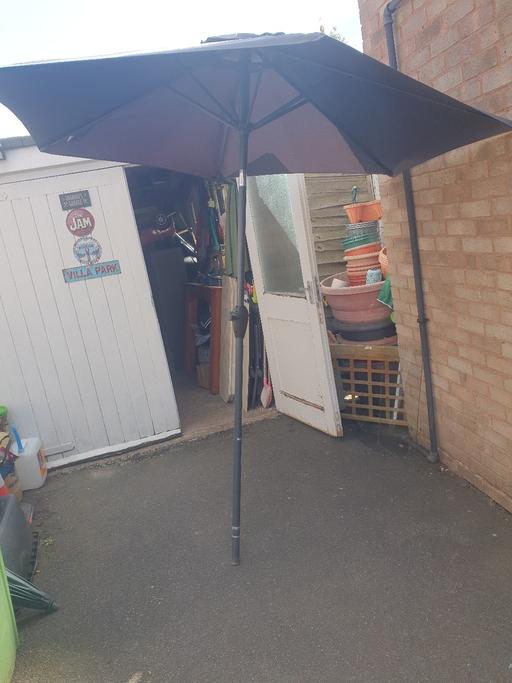 Buy & Sell Gornal Wood Dudley - Photos for Large Grey Wind Up Parasol, 8ft High x 7ft