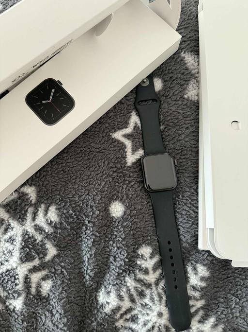 Buy & Sell Kidderminster Wyre Forest - Photos for Apple Watch Series 6. 38-40 mm