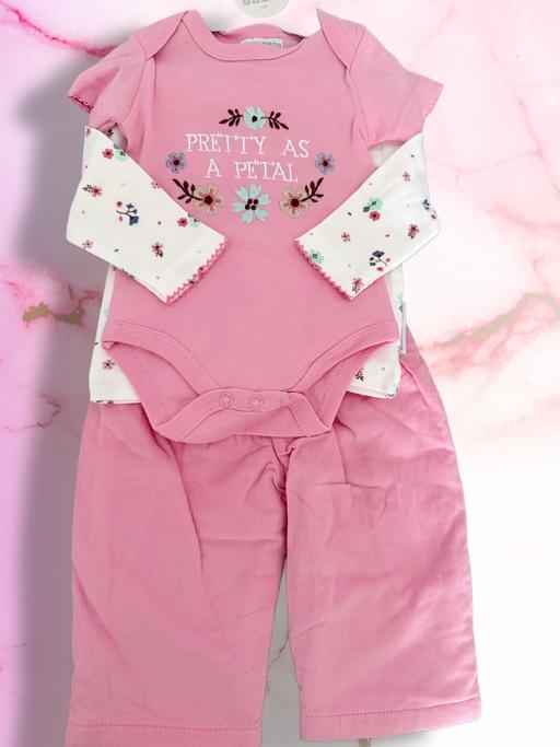 Buy & Sell Sedgley Dudley - Photos for Baby girl 3 piece set.