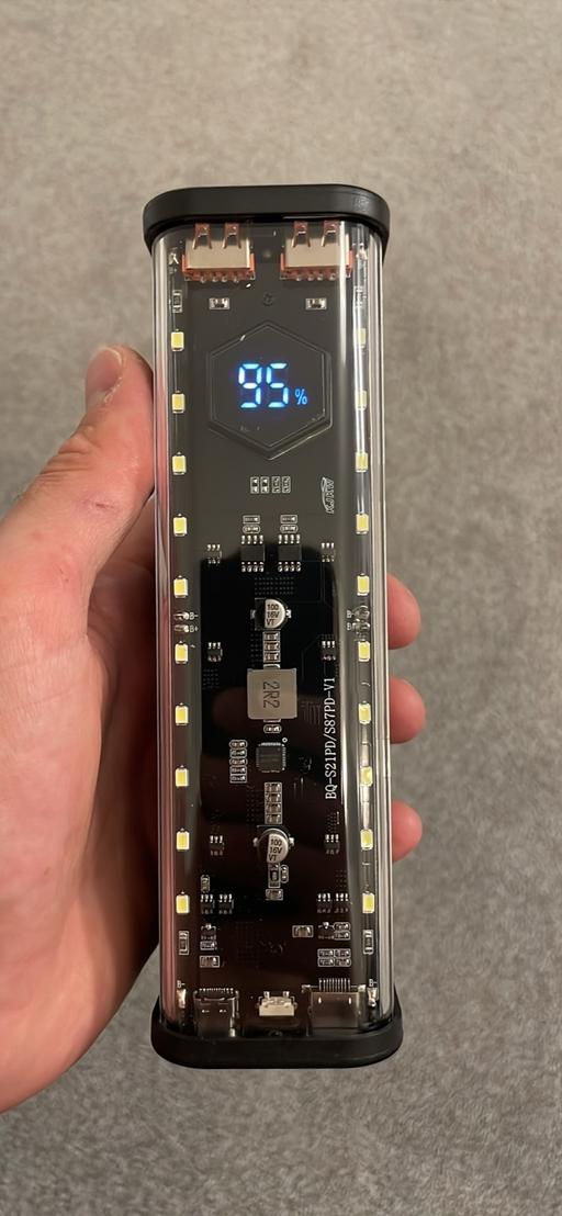 Buy & Sell Addlestone Runnymede - Photos for 38400mah 138wh PowerBank 8 x LG 21700 cells