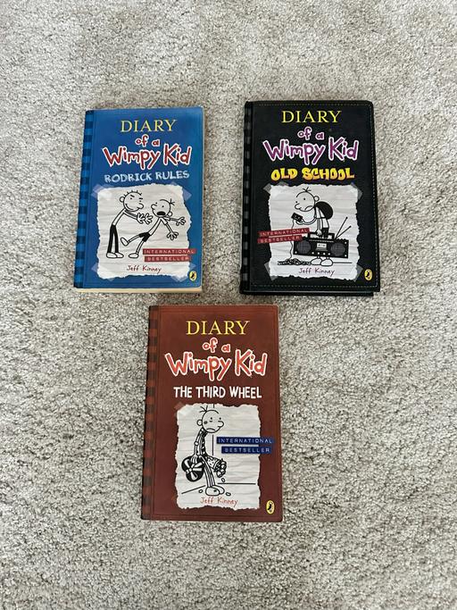 Buy & Sell Cann Hall East London - Photos for **REDUCED**-Diary of a Wimpy Kid books bundle