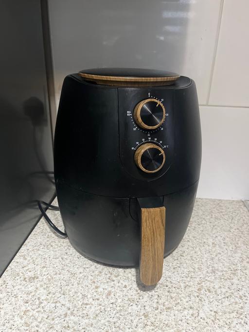 Buy & Sell Conisbrough Doncaster - Photos for Single section air fryer, black wood effect