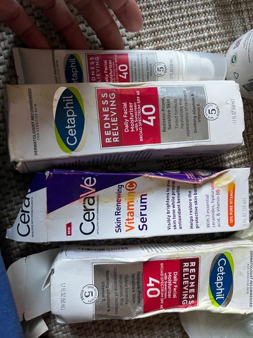 Buy & Sell Wednesfield Wolverhampton - Photos for Creams bundle new but box squished