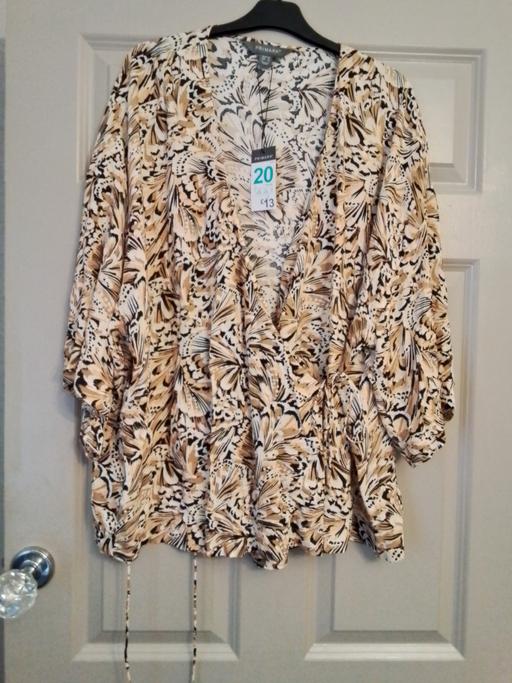 Buy & Sell Brierley Hill Dudley - Photos for size 20 wrap over blouse