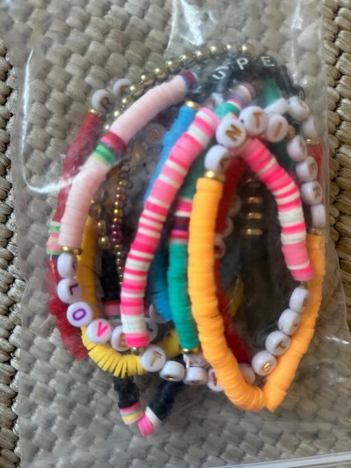 Buy & Sell Wednesfield Wolverhampton - Photos for New Taylor swift bracelet bundle £2 all