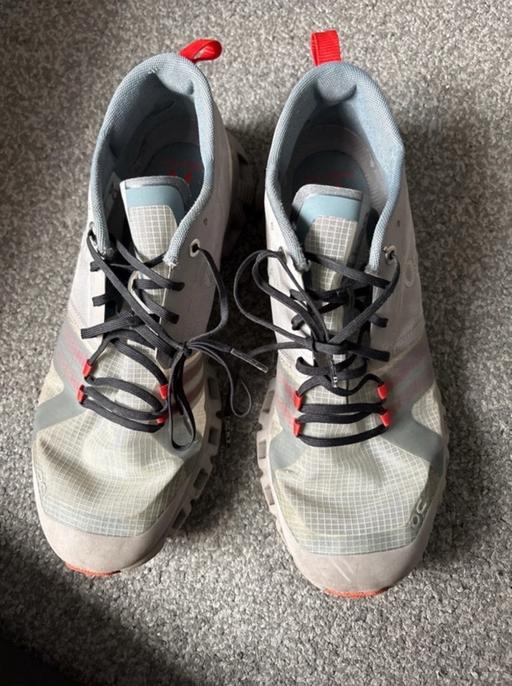 Buy & Sell Norris Green Liverpool - Photos for On run trainers