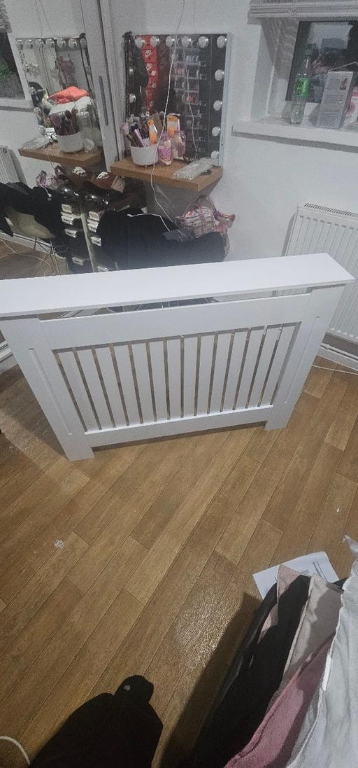 Buy & Sell Hoxton North London - Photos for BRAND NEW white radiator cover