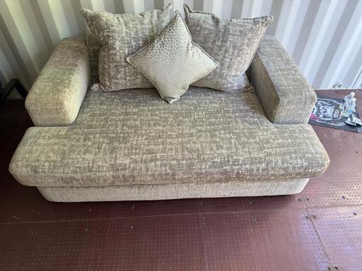 Buy & Sell Cilfynydd Rhondda Cynon Taf - Photos for Sofa
