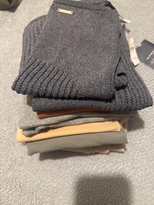 Buy & Sell North Kensington West London - Photos for Handle of clothes
