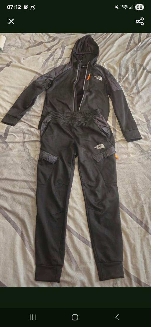 Buy & Sell Seaforth Sefton - Photos for North face tracksuit (Junior)