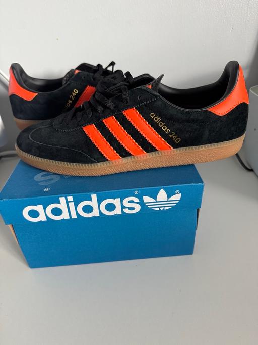 Buy & Sell Armthorpe Doncaster - Photos for Adidas 240 men’s uk10