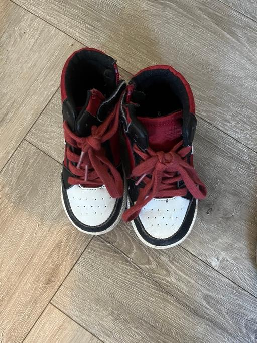 Buy & Sell Heckmondwike Kirklees - Photos for Trainers