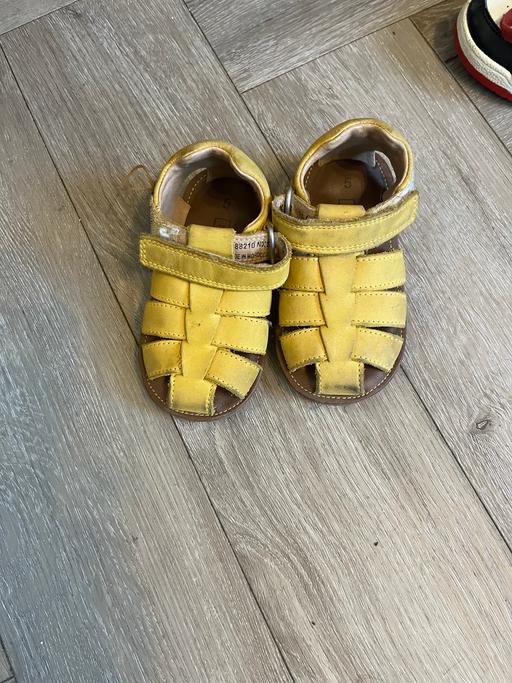 Buy & Sell Heckmondwike Kirklees - Photos for Sandals