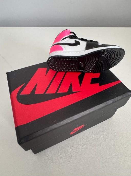 Buy & Sell Doncaster South Yorkshire - Photos for Nike air 3D keychain