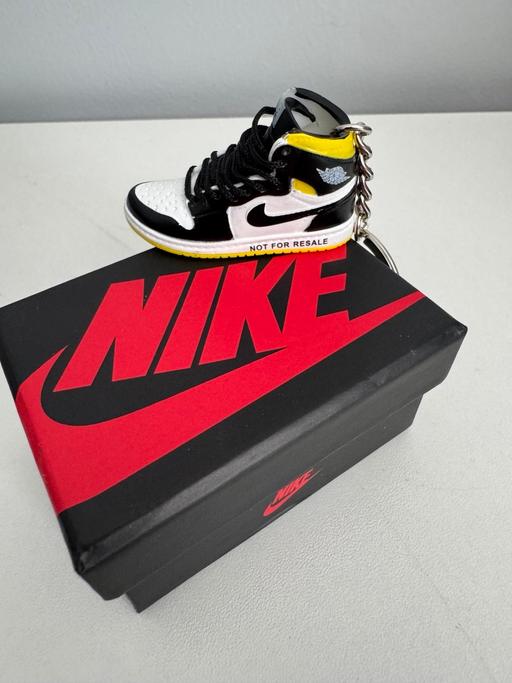 Buy & Sell Doncaster South Yorkshire - Photos for Nike air 3D keychain