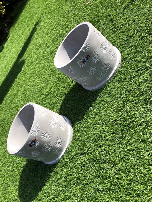 Buy & Sell Turnford Broxbourne - Photos for 2 X PLANT POTS
