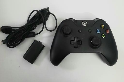 Buy & Sell Rubery Birmingham - Photos for Xbox One Original Controller