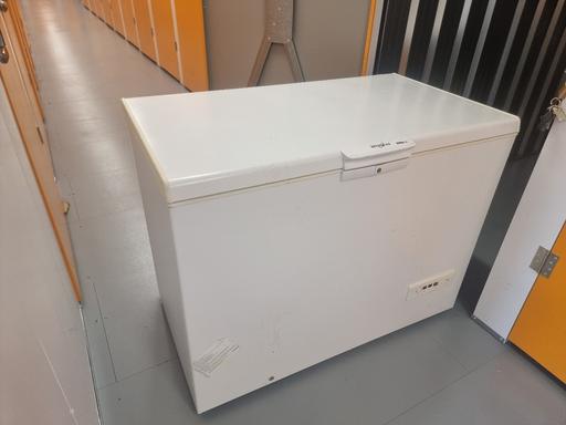 Buy & Sell Laindon Basildon - Photos for 312L Whirlpool Chest Freezer For Quick Sale