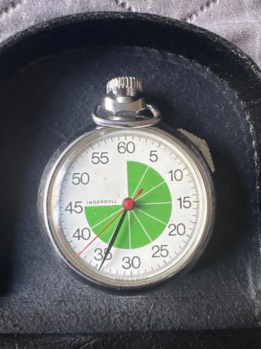 Buy & Sell Earlsfield South West London - Photos for Vintage 1950s Ingersoll Referees Timer.