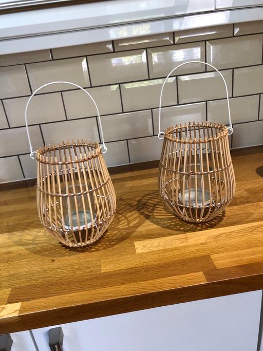 Buy & Sell Turnford Broxbourne - Photos for STUNNING T LIGHT HOLDERS