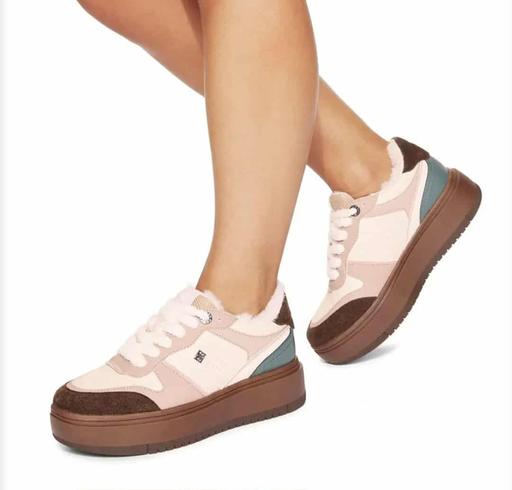 Buy & Sell Kempston Bedford - Photos for KG Kurt Geigerkick skater sneaker Size 3