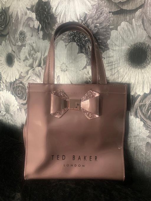 Buy & Sell Bushbury Wolverhampton - Photos for Ted baker tote bag