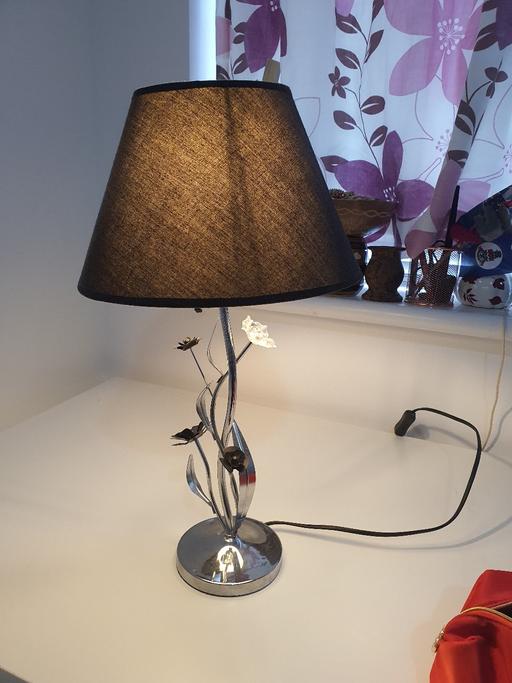 Buy & Sell Highams Park East London - Photos for Black Flower Lamp