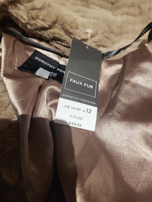 Buy & Sell Archway North London - Photos for faux fur jacket