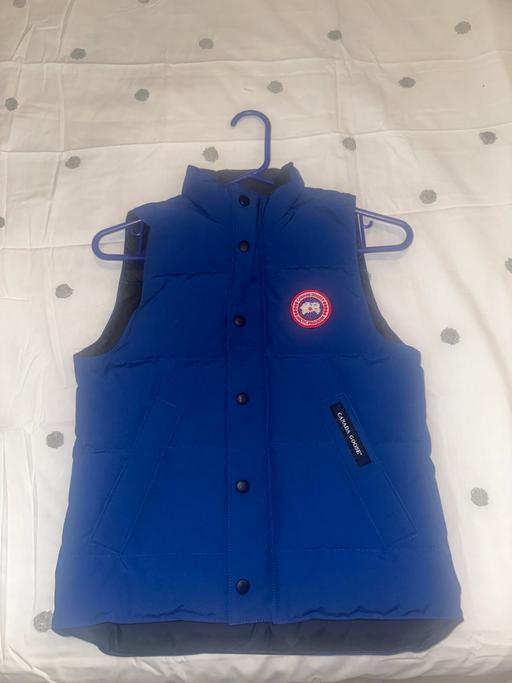 Buy & Sell Fulham Broadway South West London - Photos for Canada goose body warmer
