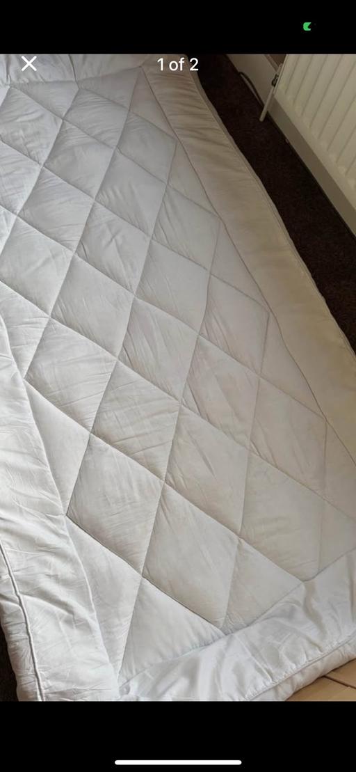 Buy & Sell New Eltham South East London - Photos for Single bed mattress toppers