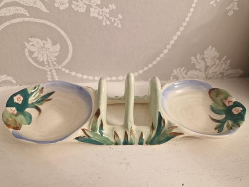 Buy & Sell Liverpool Knowsley - Photos for Unusual Clarice Cliff 'Water Lily' Toast Rack