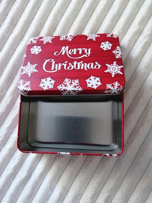 Buy & Sell Wednesfield Wolverhampton - Photos for Small Xmas tin