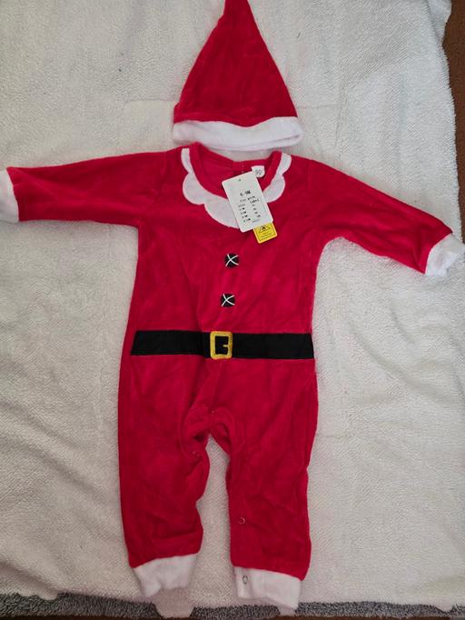 Buy & Sell Blackpool Town Centre Blackpool - Photos for Santa 2 piece outfit age 6-9 mths BNWT