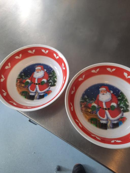Buy & Sell Old Kent Road South East London - Photos for 2 Christmas boewls