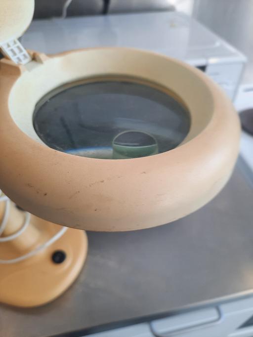 Buy & Sell Bermondsey South East London - Photos for magnify glass light