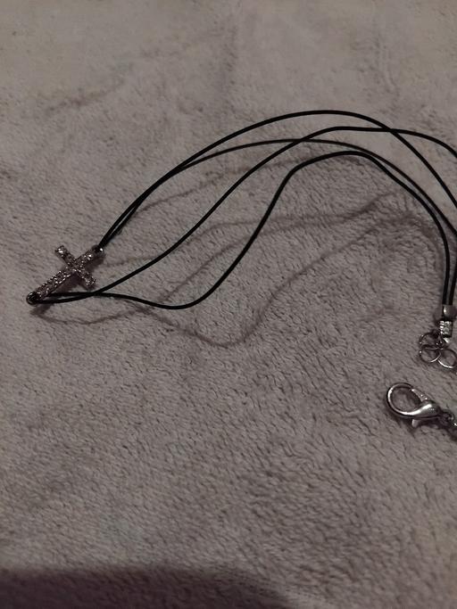 Buy & Sell Kemsley Swale - Photos for cross necklace