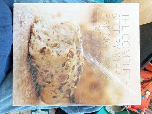 Buy & Sell Blackwall East London - Photos for baking cookbook
