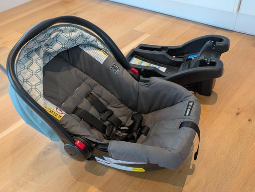 Buy & Sell Cubitt Town East London - Photos for car seat
