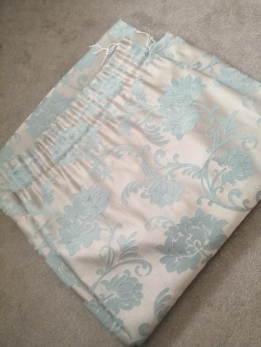 Buy & Sell Heath Town Wolverhampton - Photos for One curtain 90