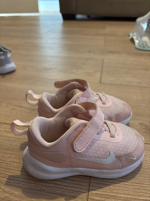 Buy & Sell Kitts Green Birmingham - Photos for Infant girls nike trainers