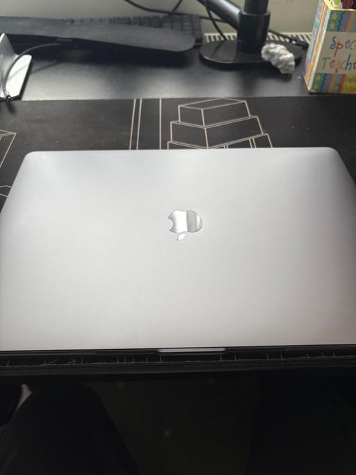 Buy & Sell Dollis Hill North West London - Photos for MacBook Pro Retina 15-inch 2017 A1707