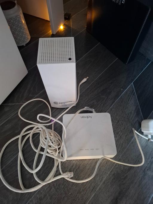 Buy & Sell Plaistow East London - Photos for Community fibre router