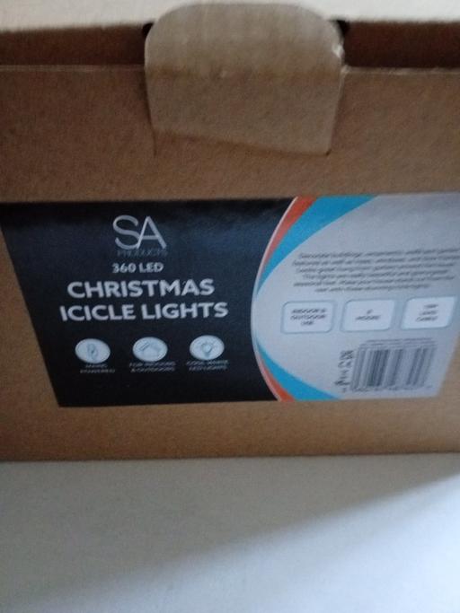 Buy & Sell Horncastle East Lindsey - Photos for new box of 360 LED ICICLE LIGHTS set