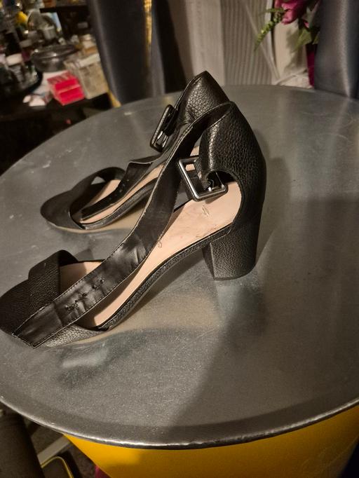 Buy & Sell Chelsea South West London - Photos for high heels