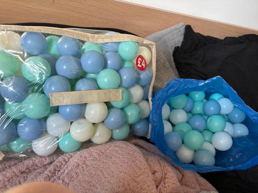 Buy & Sell Ettingshall Wolverhampton - Photos for Kids plastic play balls