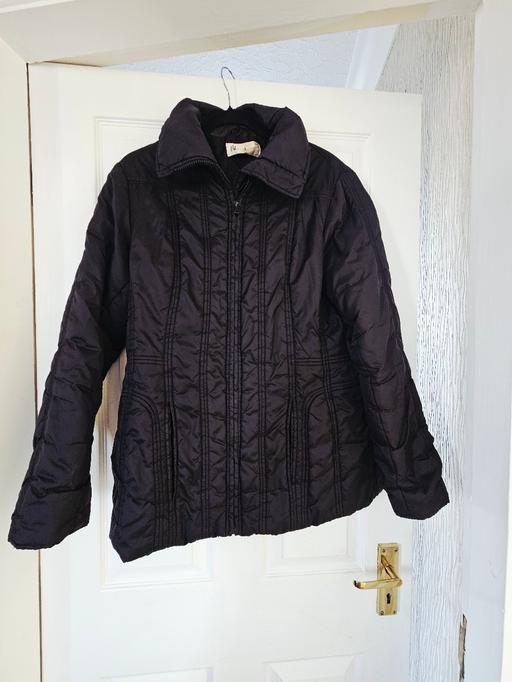 Buy & Sell Newton Doncaster - Photos for Padded style jacket, size 14.